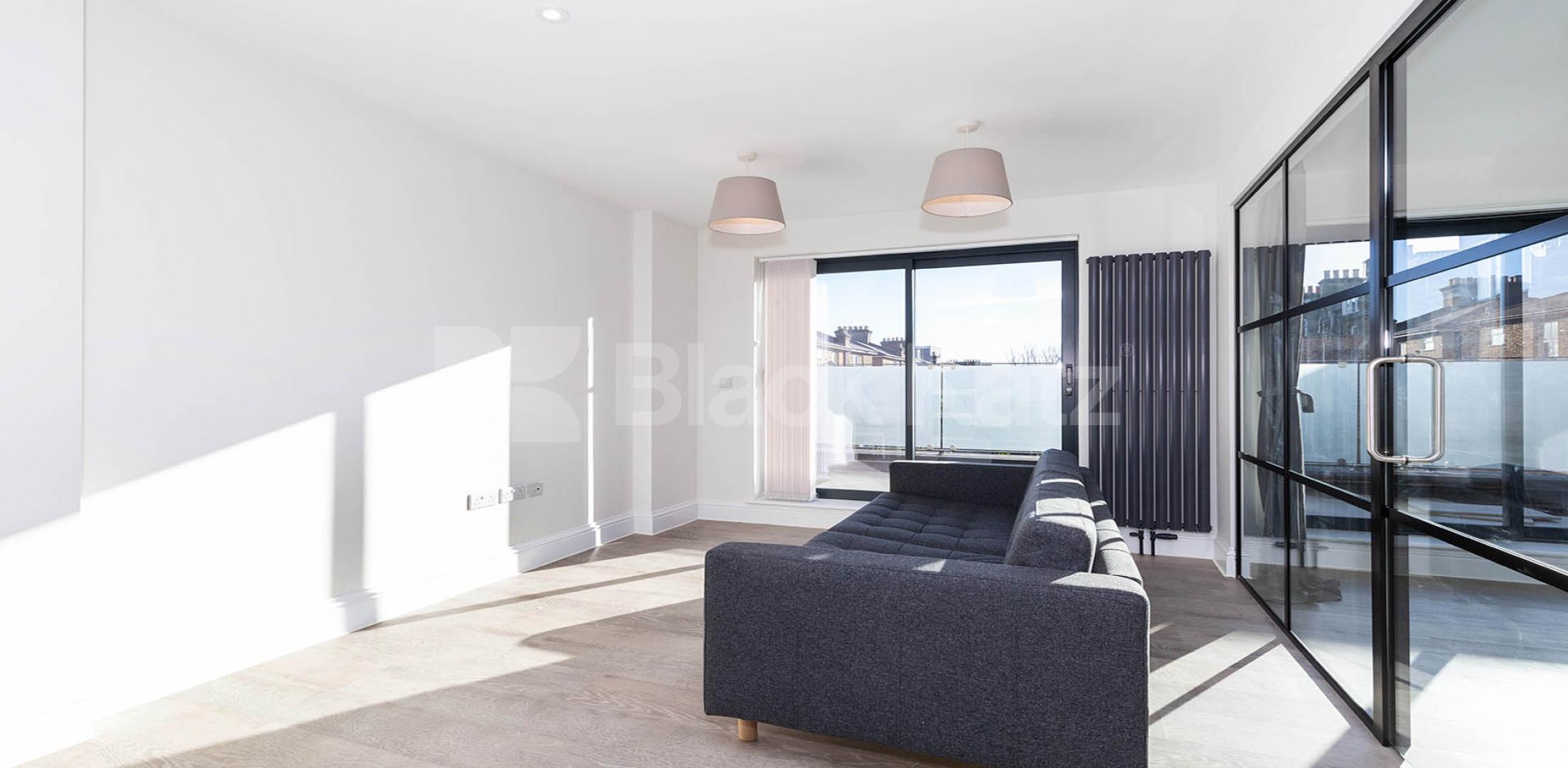 			Studio Apartment, 1 bath, 1 reception Apartment			 Seven Sisters Road, FINSBURY PARK